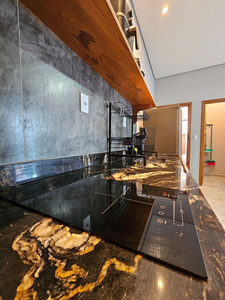 Apê Piso Superior na Concha | Ar, Wi-Fi e Cozinha