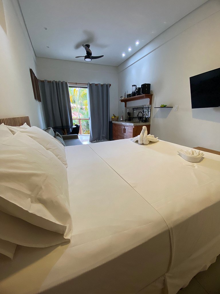 Studio Cacau, rooftop & just steps from the Concha