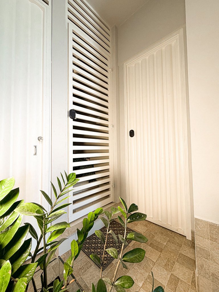 Cozy Apartment near the Waterfront and Pituba