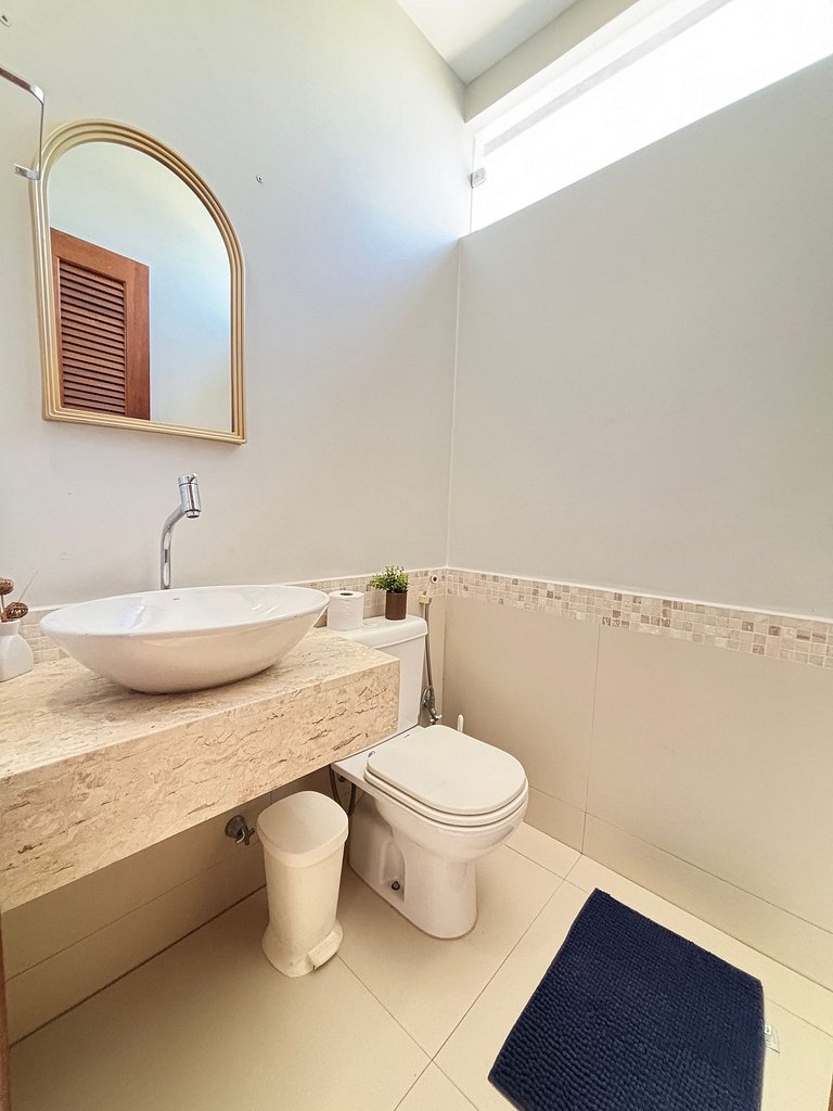 Cozy, comfortable home in the heart of the city